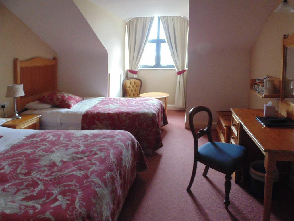 Hotel Óstán Oileán Acla Achill Sound Esterno foto