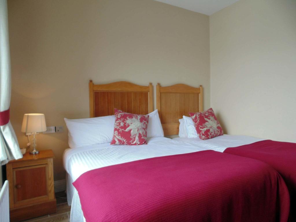 Hotel Óstán Oileán Acla Achill Sound Esterno foto