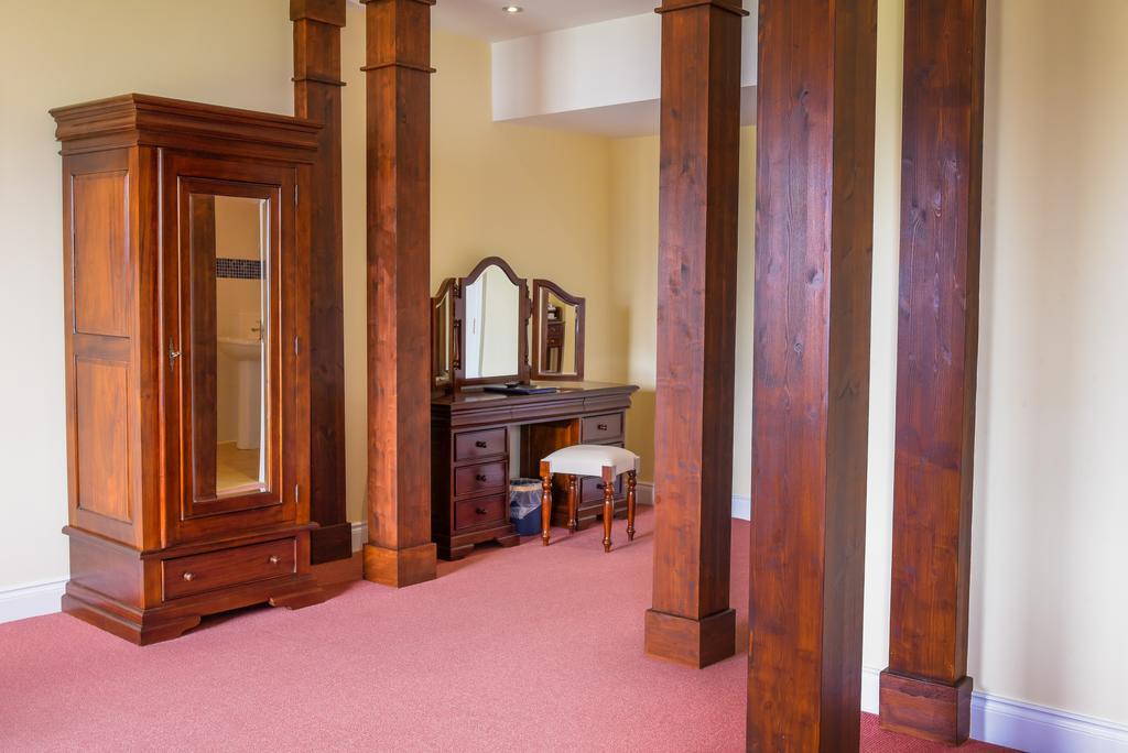 Hotel Óstán Oileán Acla Achill Sound Esterno foto