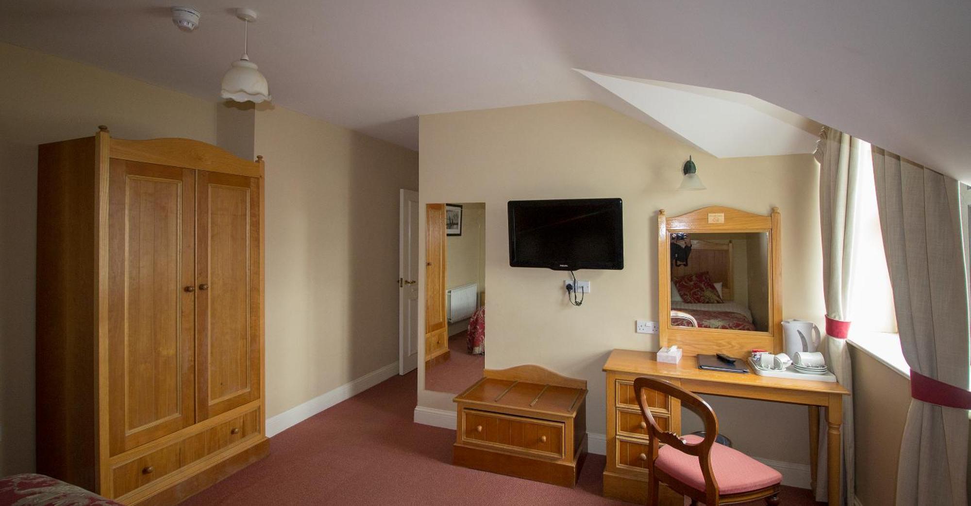 Hotel Óstán Oileán Acla Achill Sound Esterno foto
